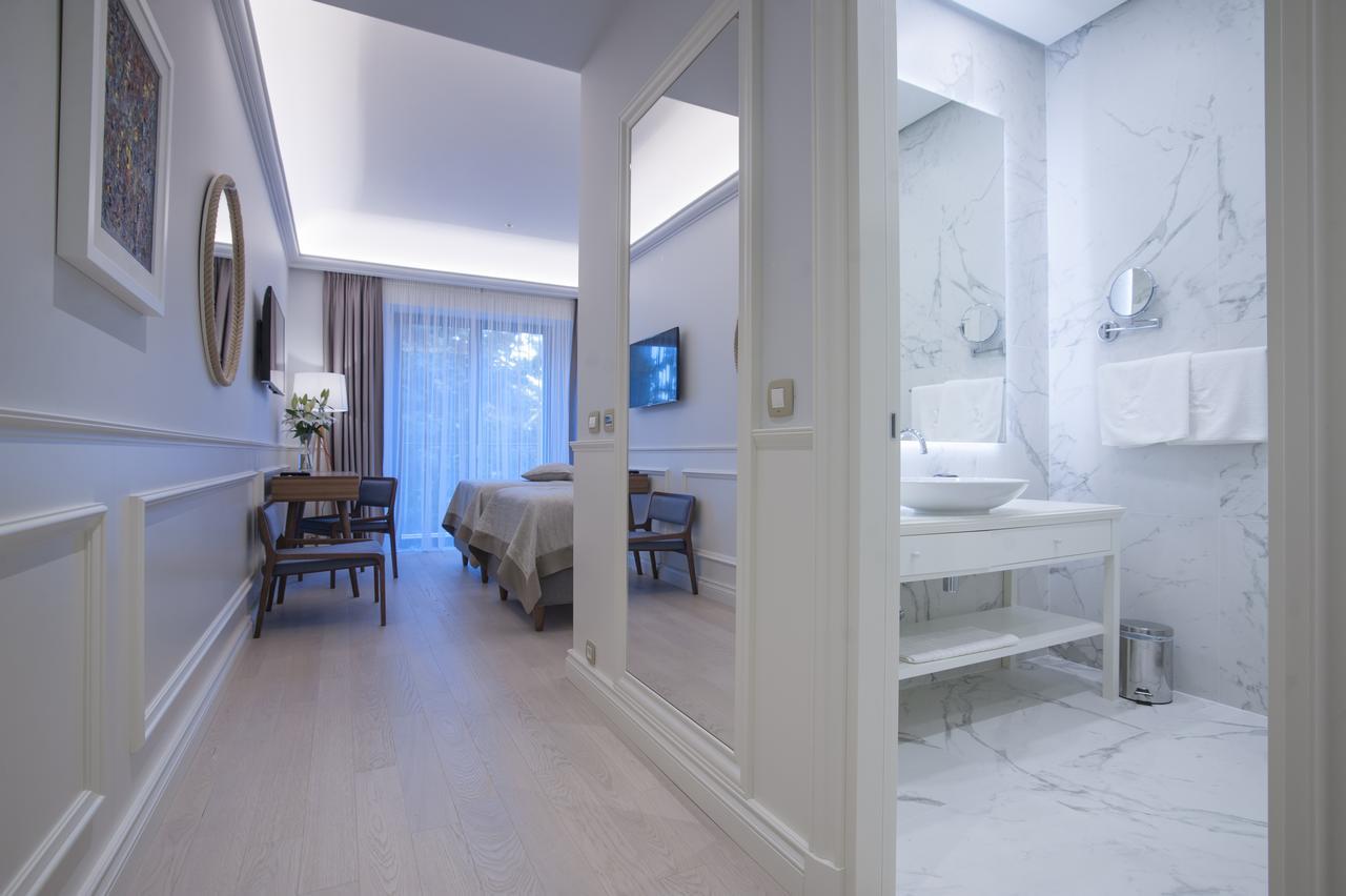 Hotel Majestic Budva Eksteriør billede