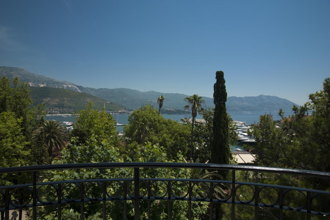 Hotel Majestic Budva Eksteriør billede