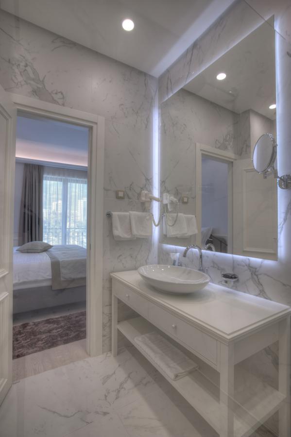 Hotel Majestic Budva Eksteriør billede