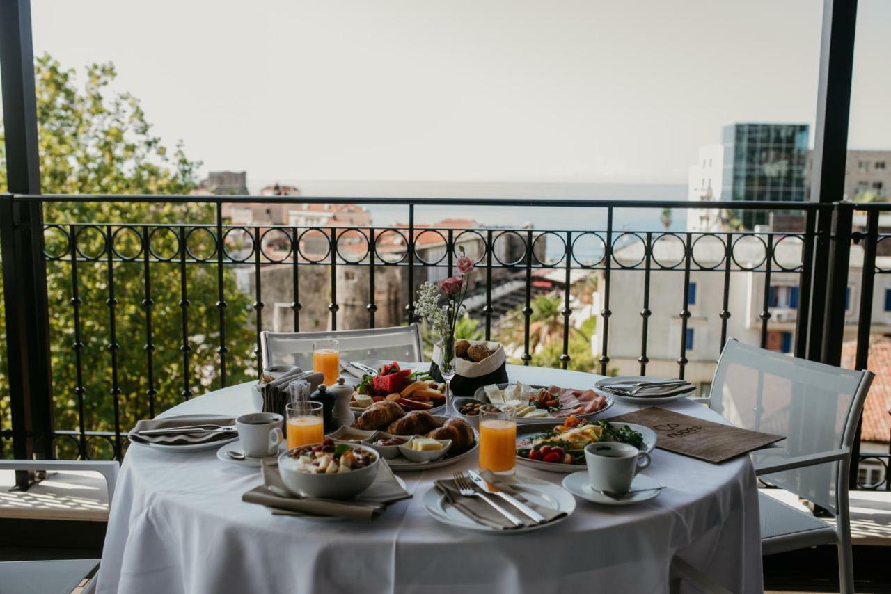 Hotel Majestic Budva Eksteriør billede